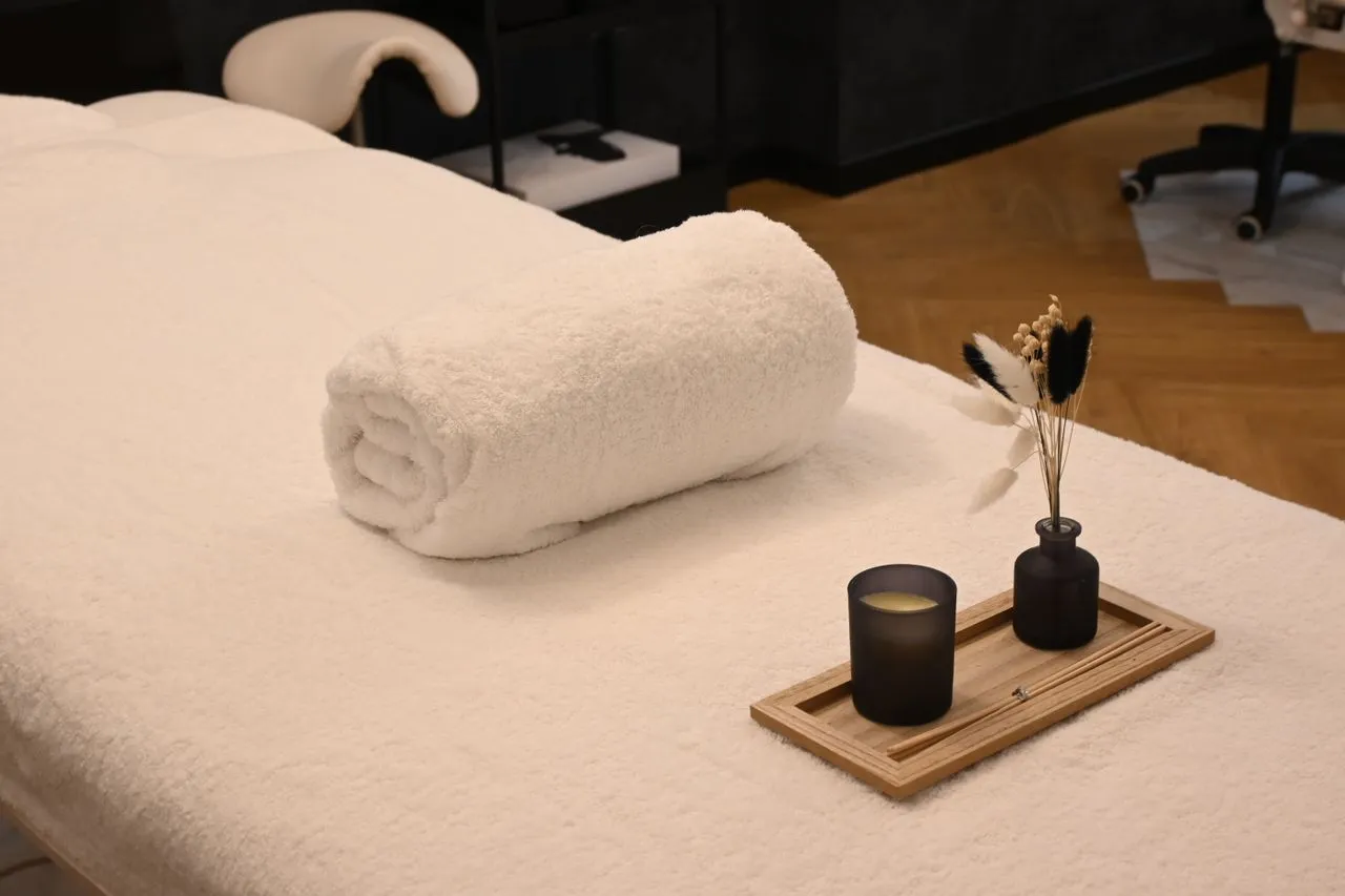 Ruhiger Wellnessbereich für Hotelgäste